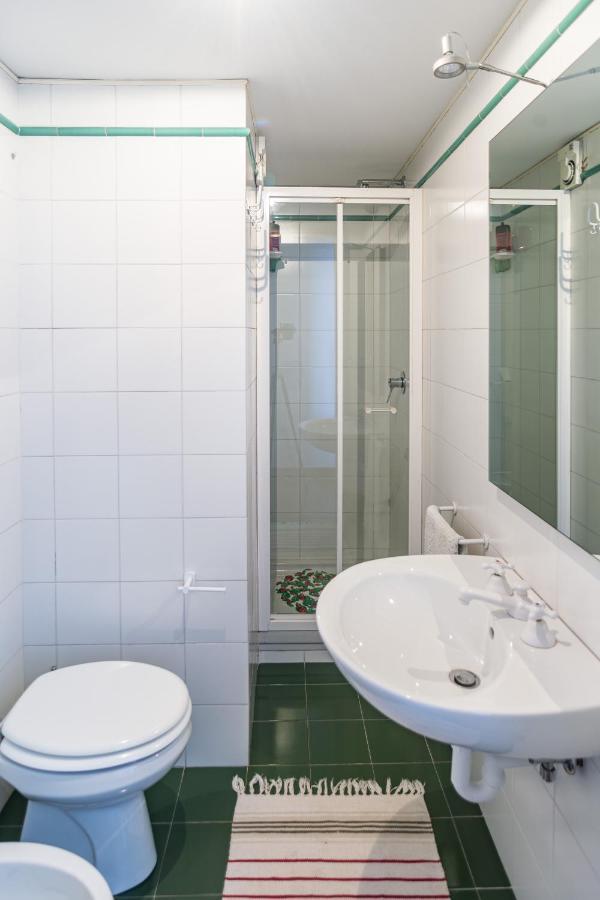 סטרסה Villa Niobe - Exclusive Lakefront Apartment With Private Beach מראה חיצוני תמונה